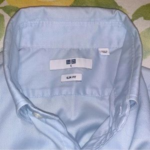 Uniqlo Young men’s Long-sleeve dress shirt.